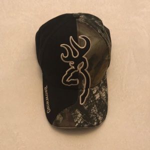 Browning Camo Hat NWOT